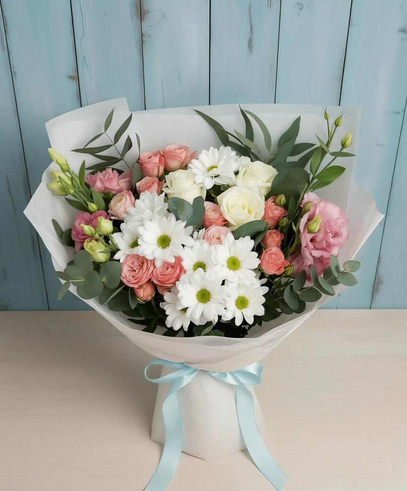 Букет цветов из: Розы, Лизиантусы и Хризантемы в Полярном