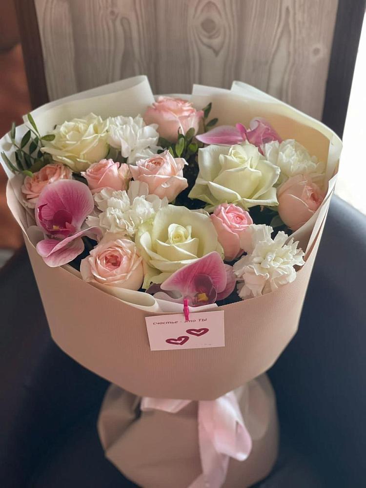 Букет цветов из: Орхидеи, Розы и Гвоздики в Полярном