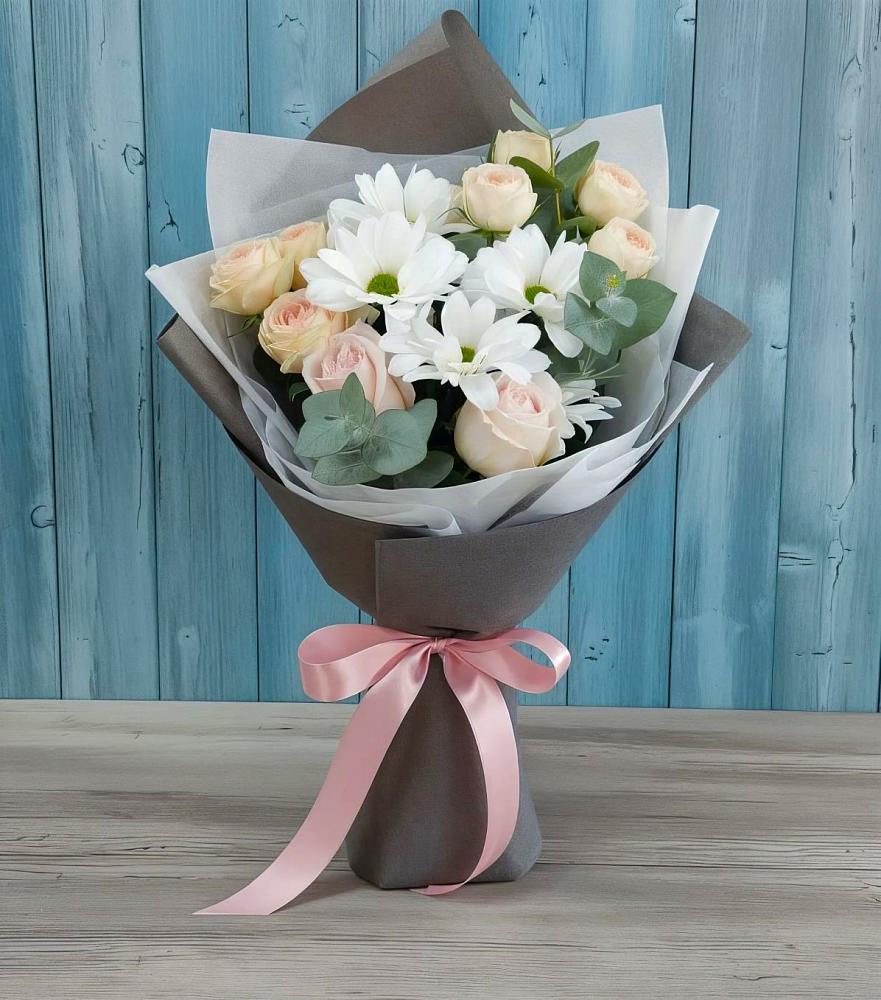 Букет цветов из: Хризантемы и Розы в Полярном