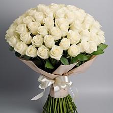 Букет 101 беля роза Белоснежка в Полярном