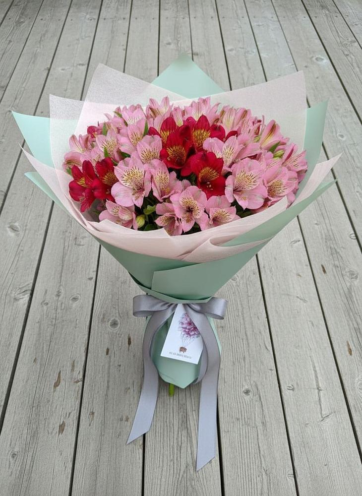 Букет цветов из: Альстромерии в Полярном