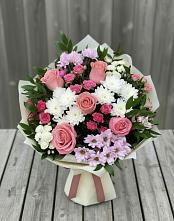 Букет цветов из:  Альстромерии, Гвоздики, Розы и Хризантемы в Полярном