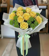 Букет цветов из:  Хризантемы и Розы #REPLACE_PRED# Полярном